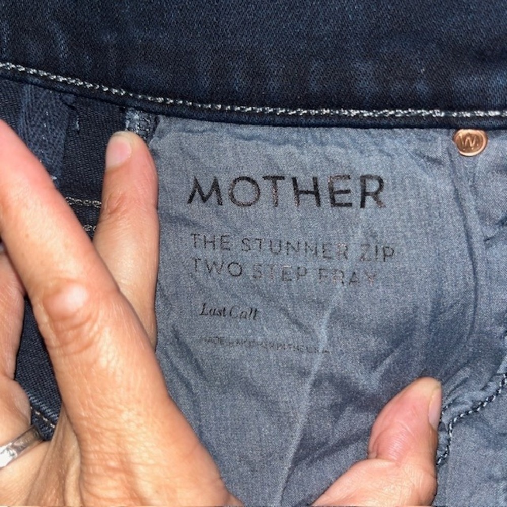 MOTHER The Stunner Zip Two Step Fray Skinny Jeans Last Call Dark Wash 25 - Picture 9 of 11